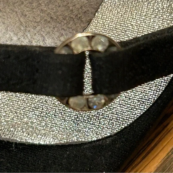 Stuart Weitzman Black Strappy Sandals Rhinestones on Strap & Buckle Size 9 - Picture 4 of 12